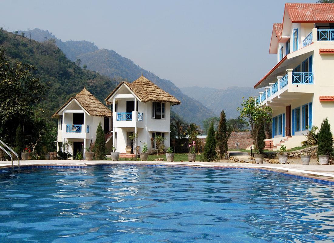 ホテル Sattva Retreat リシケーシュ エクステリア 写真